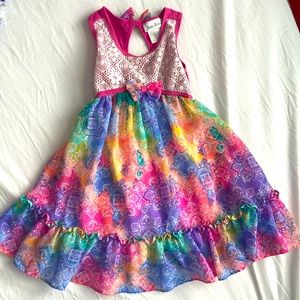Beautiful rainbow colors summer girls dress lined size 5